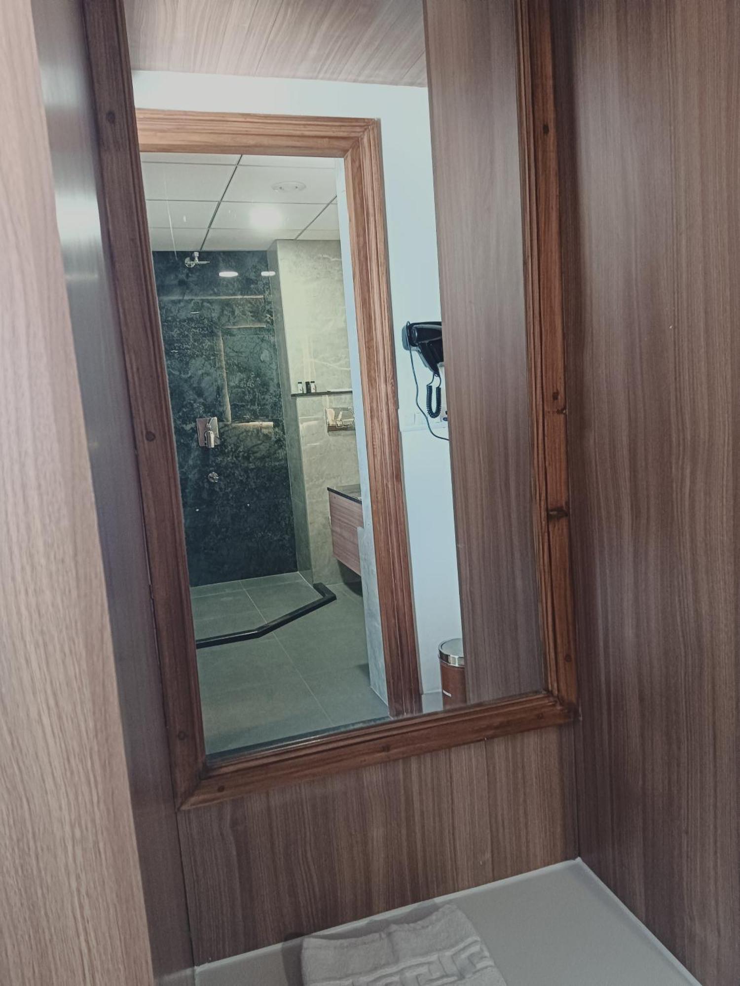 Cilantro Comfort Jaipur Ngoại thất bức ảnh