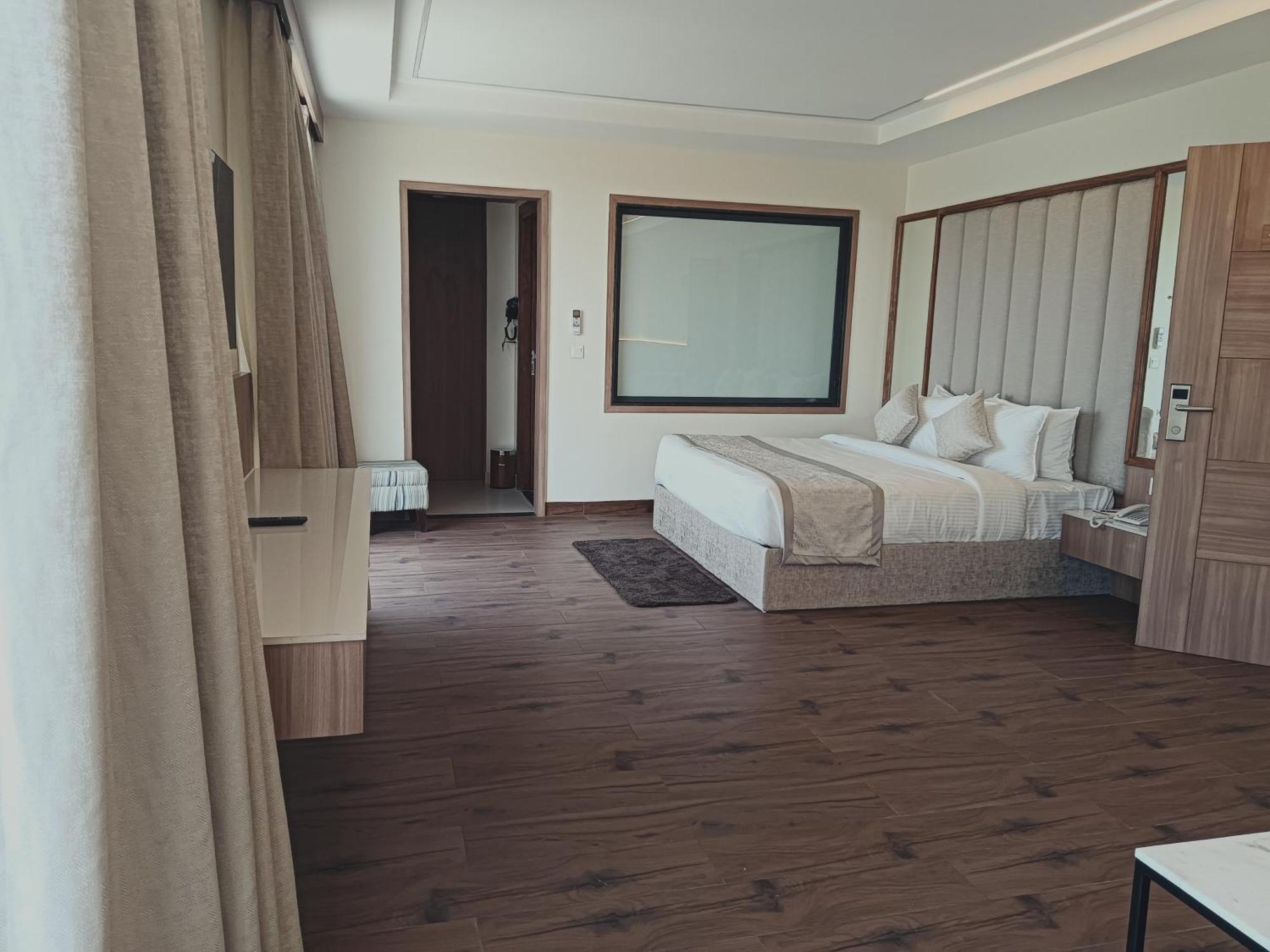 Cilantro Comfort Jaipur Ngoại thất bức ảnh